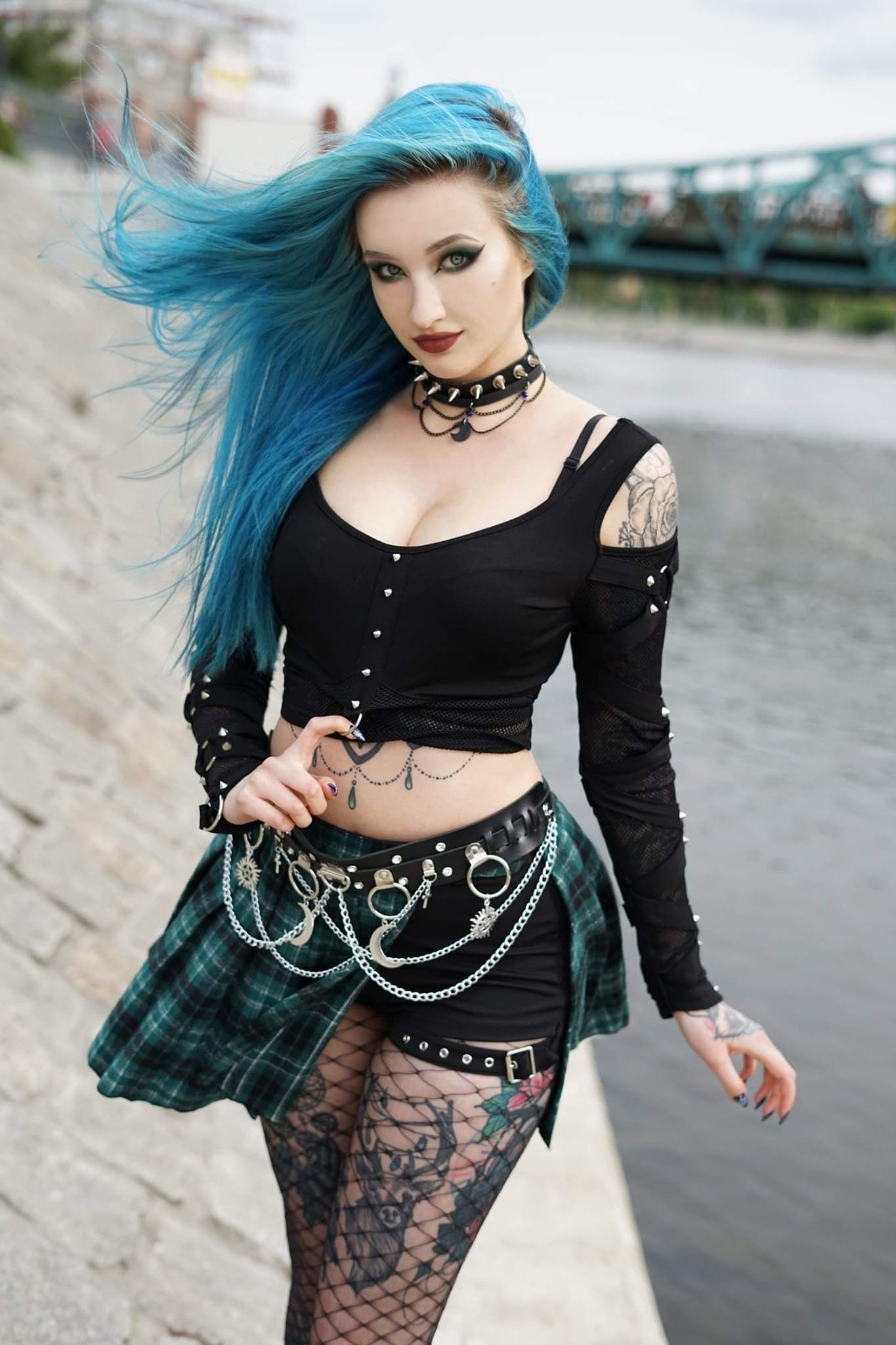 greywolf on goth queens gothic fashion